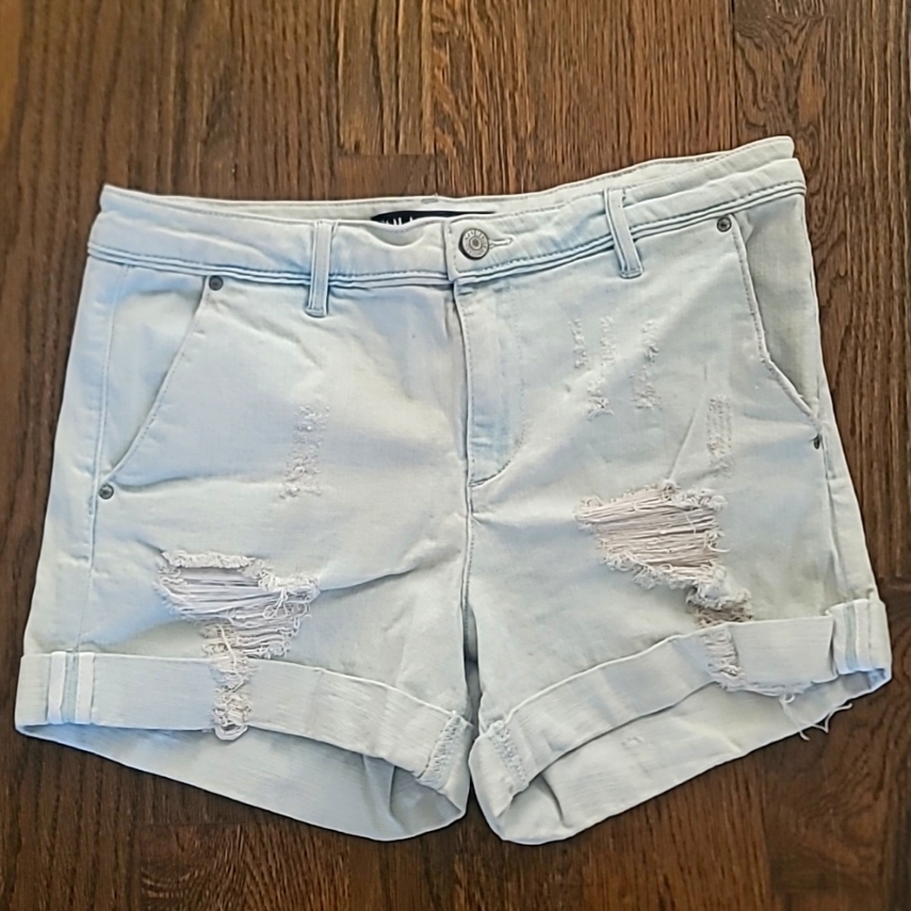 Solo design lab jean shorts